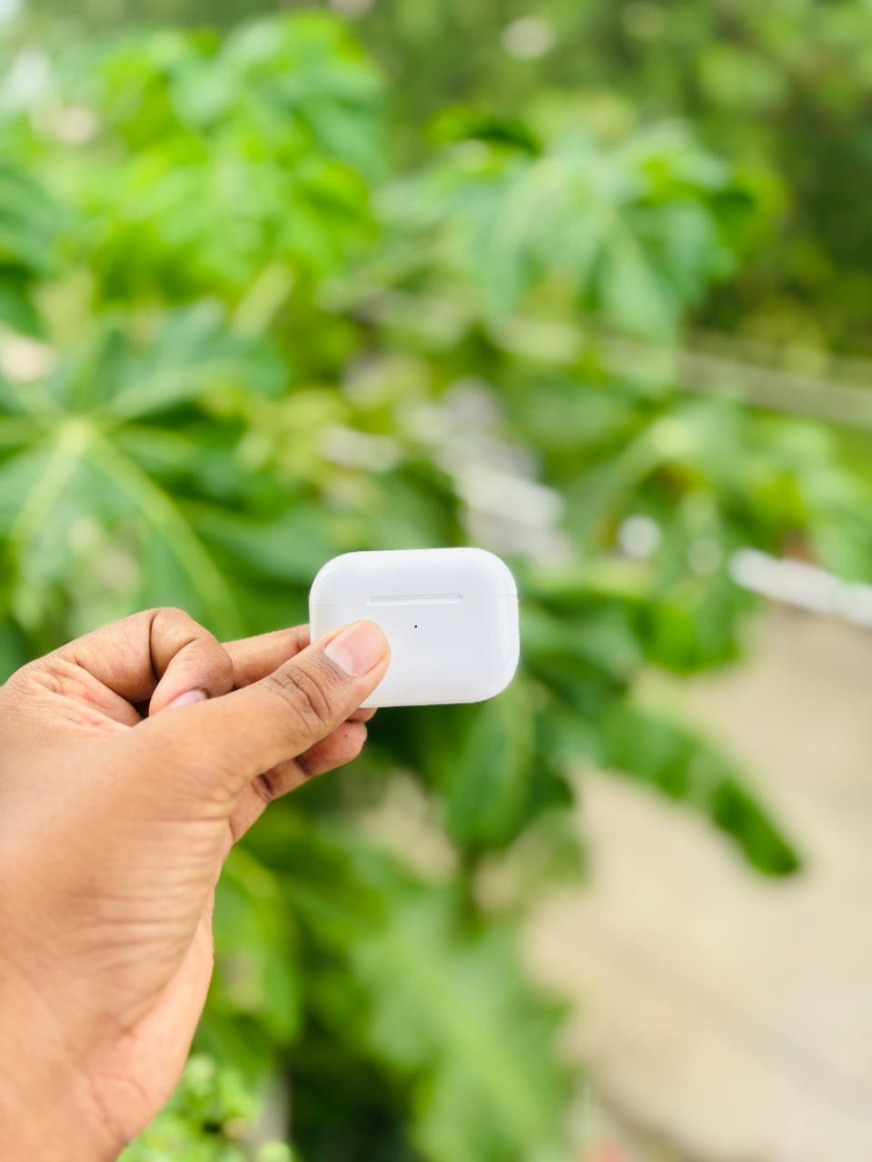 AirPods Pro (2nd Generation) – White (Type-C) & Free Silicon Case